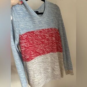 GAP Men's V-Neck Colorblock Sweater in Light Blue, Red & Cream
